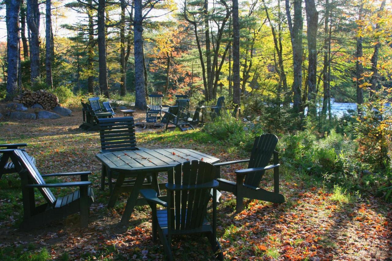 新斯科舍鳟鱼点山林小屋 East Kemptville 外观 照片